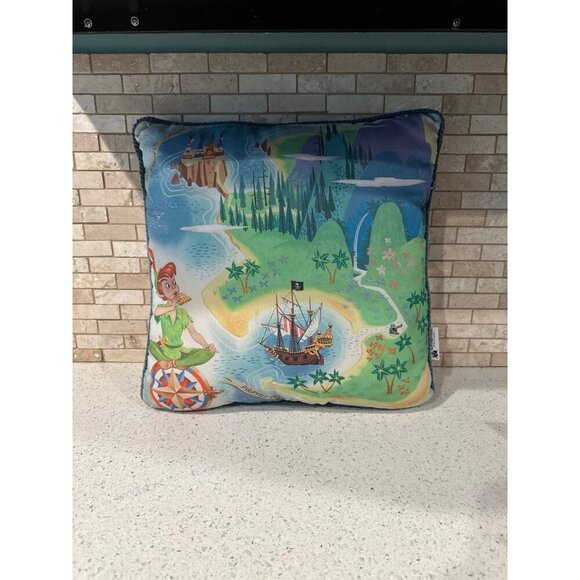 Disney Throw Pillow - Peter Pan - Never Land - Picture 1 of 2